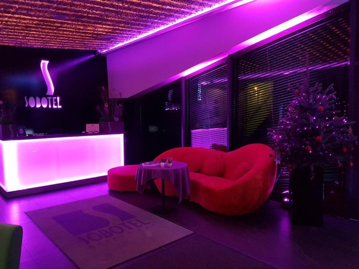 Sobotel F&B Собутка Екстер'єр фото